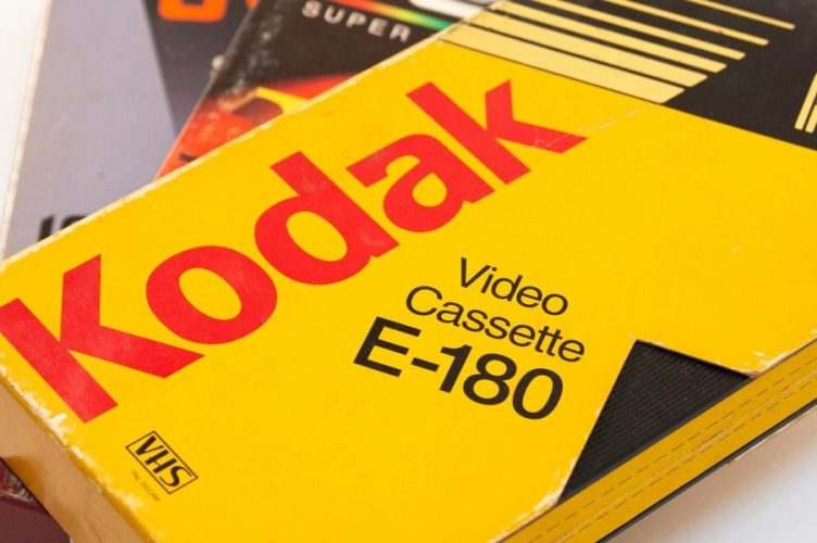 This article celebrates ten essential 1980s films that either use time travel directly or share adjacent sci‑fi and fantasy elements, explaining why the decade...