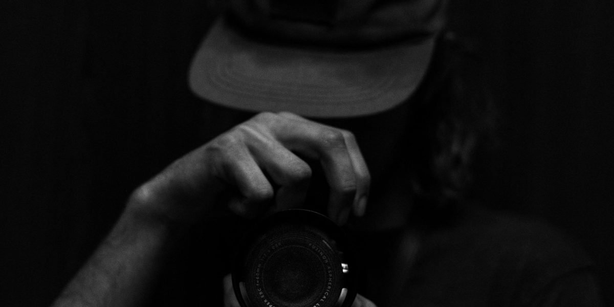 A viewer appears visually overwhelmed or intensely focused, reflecting the fast-paced editing style of certain films.