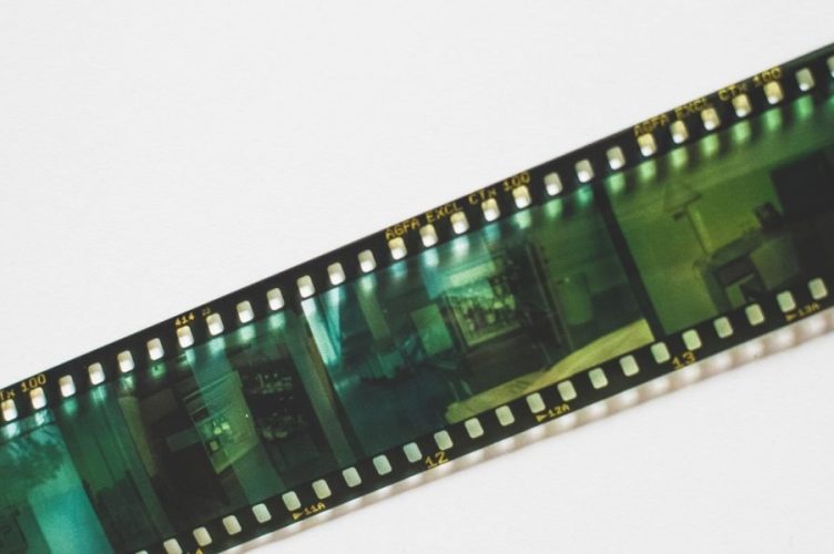 This article explores the crossover between time travel cinema and species horror, explaining why fans of temporal puzzles will find creature-driven stories esp...